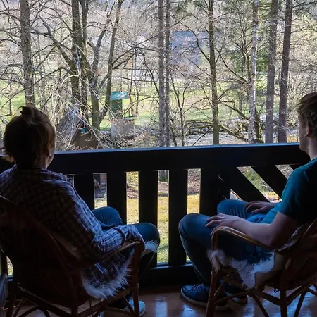 Tuba アパート ボーヒニ