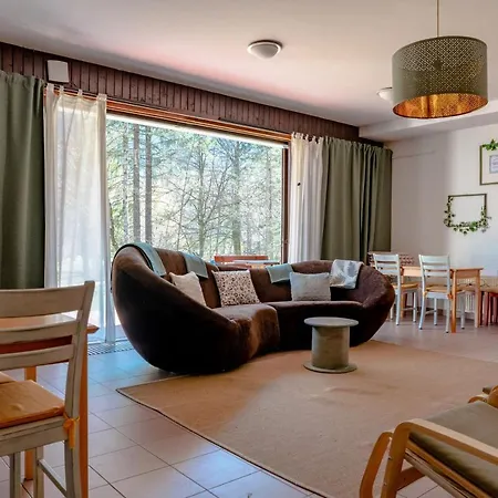 Tuba アパート ボーヒニ